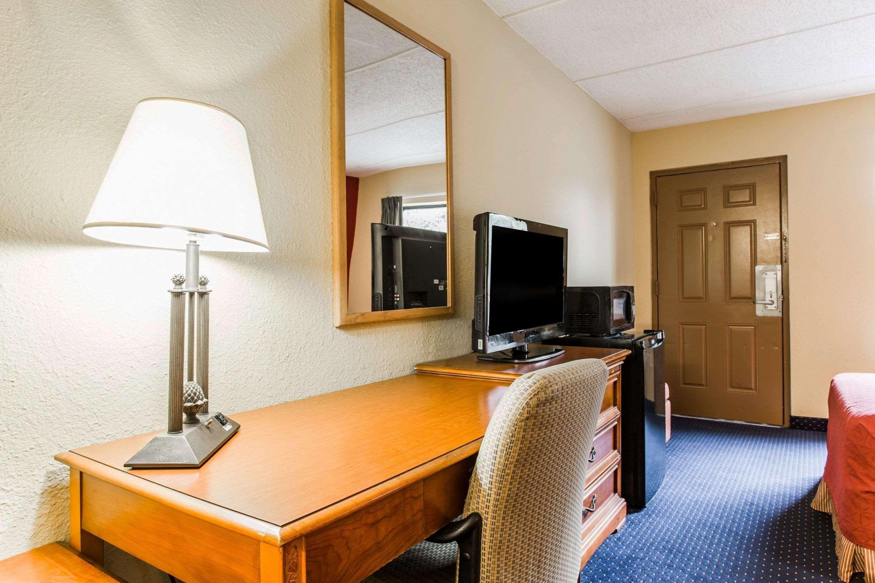 Rodeway Inn Charlotte Downtown Εξωτερικό φωτογραφία