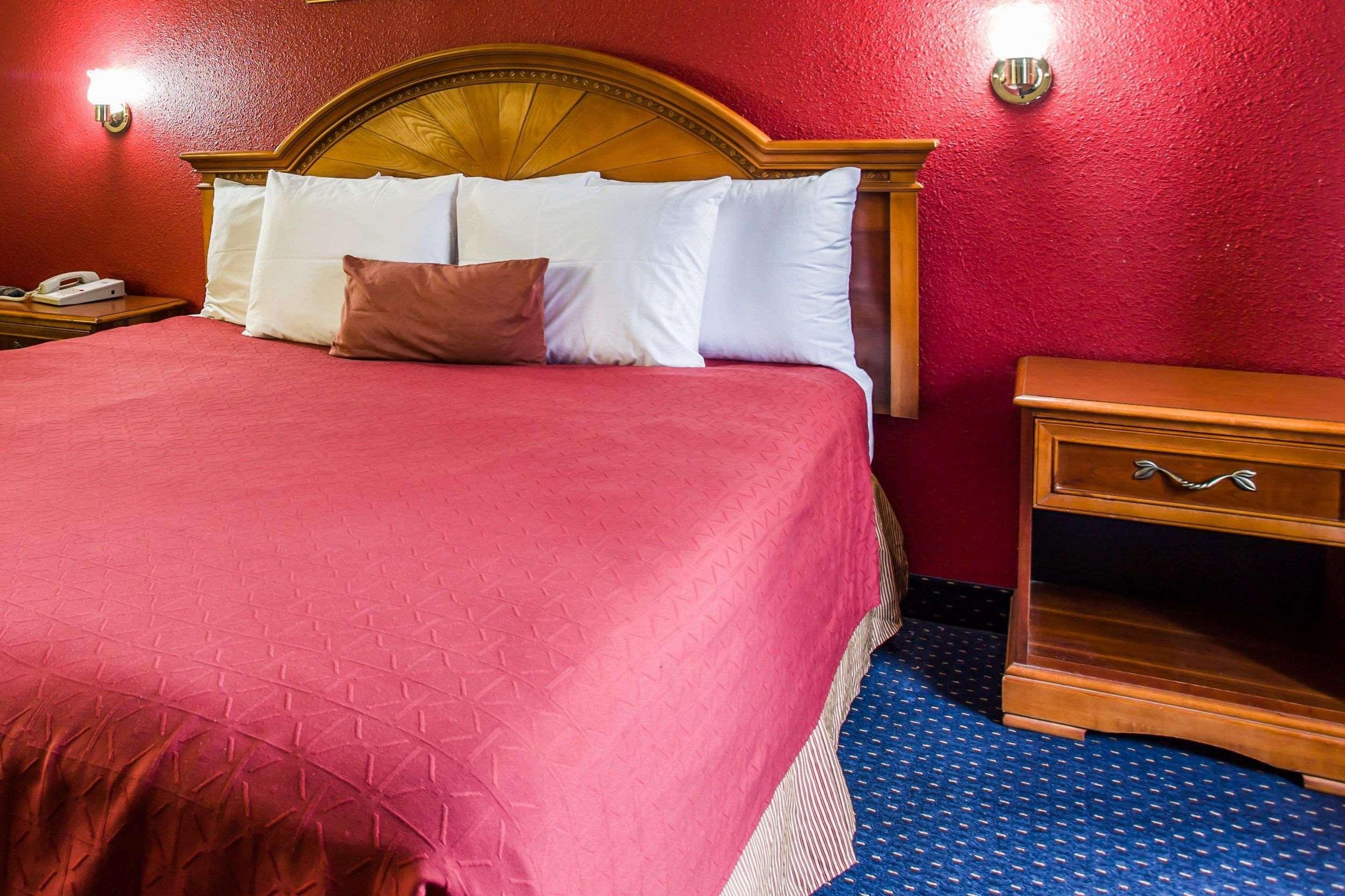 Rodeway Inn Charlotte Downtown Εξωτερικό φωτογραφία